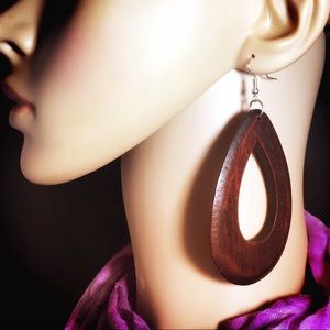 🌴🌸 Natural Dark Wood, Tear Drop Earring🌸🌴